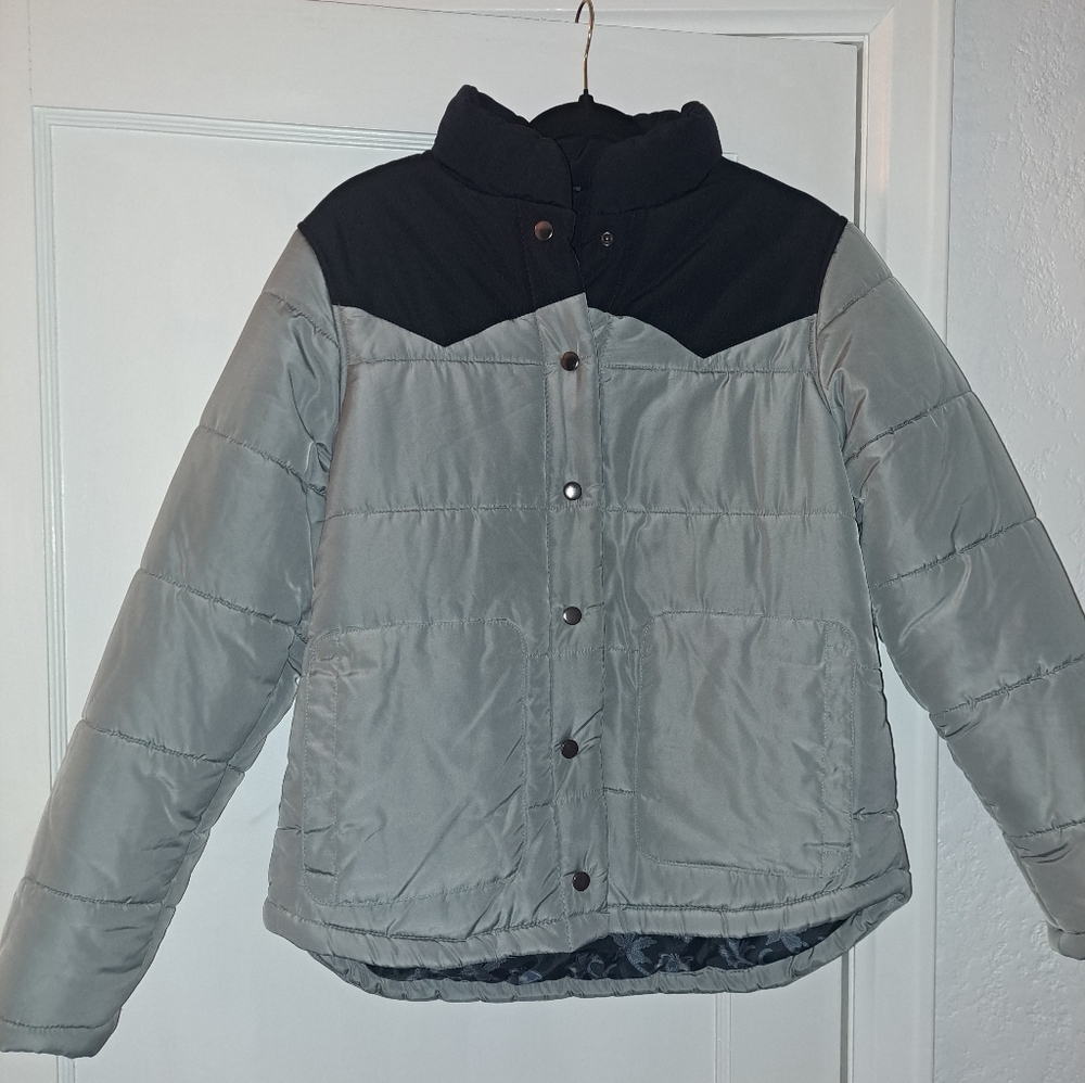 Women's Stoic puffer jacket